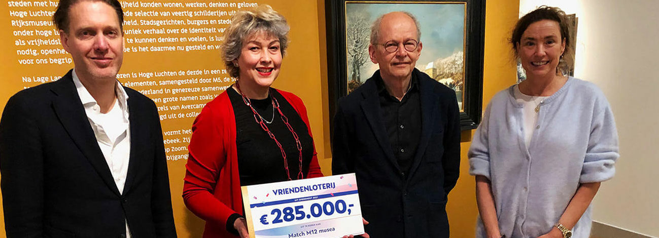 Schenking VriendenLoterij voor twaalfmaal een perfecte match met topstukken uit het Rijksmuseum